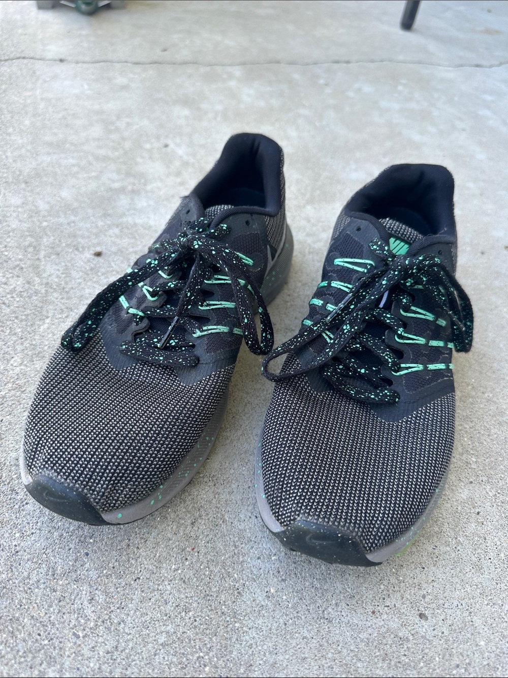 Nike run swift women’s tennis shoes size 9 - Picture 2 of 6